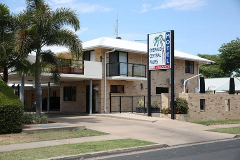 Emerald Central Palms Motel - Accommodation Gold Coast 0
