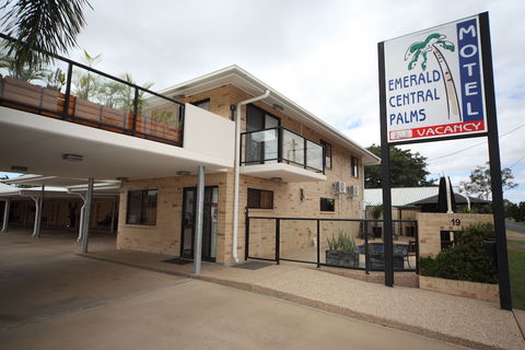 Emerald Central Palms Motel - Accommodation Gold Coast 2