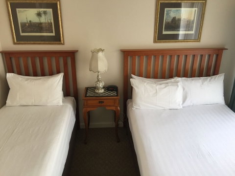 Aberdeen Motor Inn - Accommodation Gold Coast 4