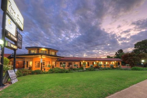 Twin Swans Motel - Accommodation Gold Coast 4