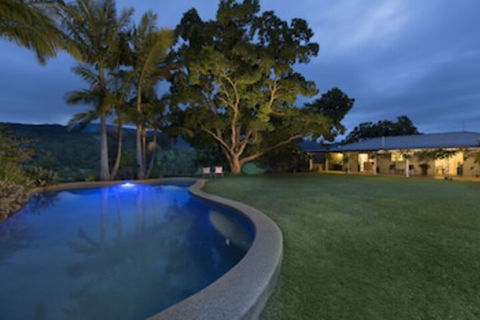 Hillcrest Mountain View Retreat - Gold Coast 4U 0