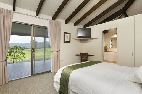 Hillcrest Mountain View Retreat - Gold Coast 4U 4