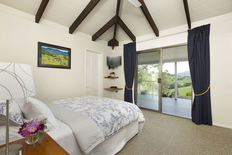 Hillcrest Mountain View Retreat - Gold Coast 4U 3
