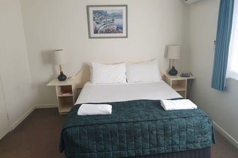 Earls Court Motor Inn - Accommodation Gold Coast 5