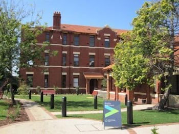 Alphington VIC Accommodation Gold Coast