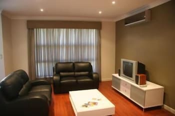 Ethelton Serviced Apartments - Accommodation Gold Coast 2