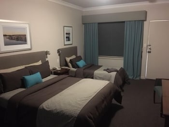 Pastoral Hotel Motel - 1 Gold Coast 1