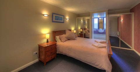 Ultimate Holiday Apartments - Accommodation Gold Coast 6