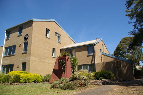 Deakin Geelong Units - Gold Coast 4U 1