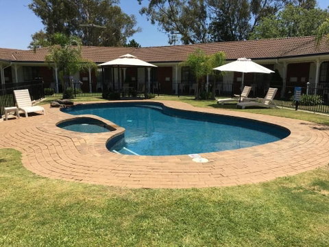 Capricorn Motor Inn - Accommodation Gold Coast 3