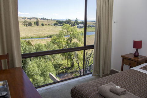 Delatite Apartments Timbertop & Fir - 1 Gold Coast 4