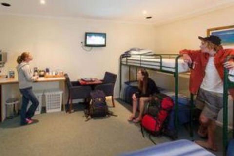 Adventure Backpackers Port Lincoln - Accommodation Gold Coast 0