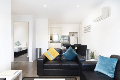 RNR Serviced Apartments North Melbourne - Accommodation Gold Coast 5