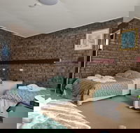 Sussex Inlet Motel - Gold Coast 4U