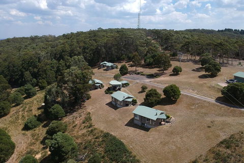 Jenolan Cabins - Gold Coast 4U 1