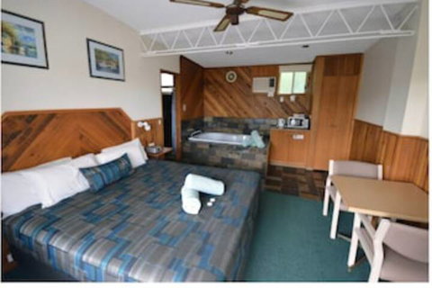 Pelicans Motel San Remo - Accommodation Gold Coast 2