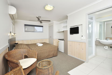 NRMA Sydney Lakeside Holiday Park - Accommodation Gold Coast 5