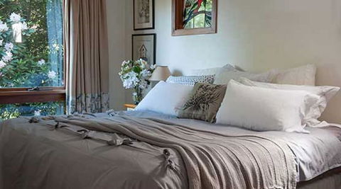 Woolrich Historic Garden Cottage - Gold Coast 4U 2
