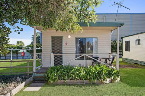 Hamilton Caravan Park - Accommodation Gold Coast 0