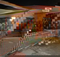 A Railway Lodge - Gold Coast 4U