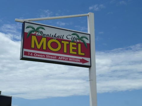 Innisfail City Motel - 1 Gold Coast 0