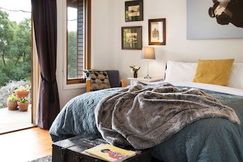 Old Chilli B&B - Accommodation Gold Coast 1