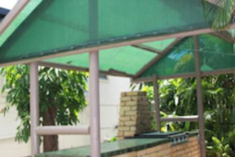 Golden Fountain Motel - Accommodation Gold Coast 2