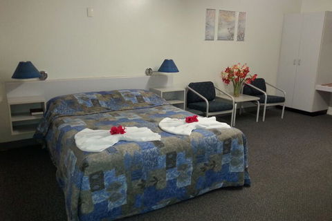 Golden Fountain Motel - Accommodation Gold Coast 6
