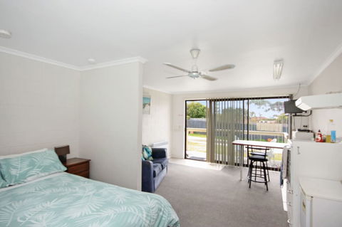 Carmens Inn - Accommodation Gold Coast 2