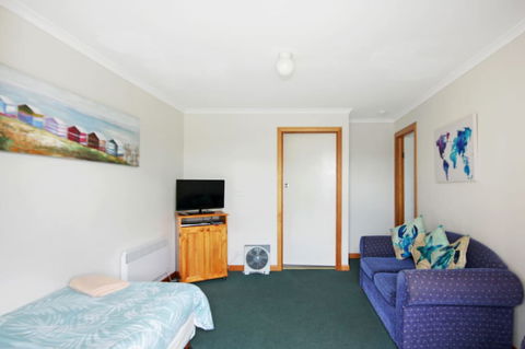 Carmens Inn - Accommodation Gold Coast 6
