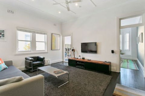 Jacques Avenue - Accommodation Gold Coast 0
