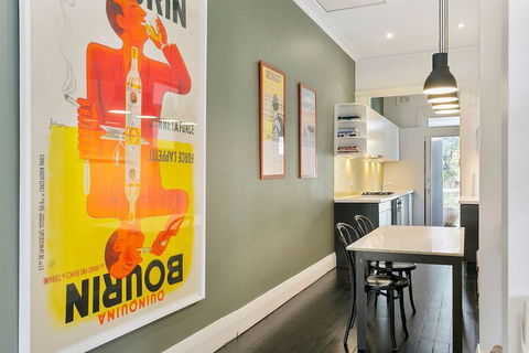Jacques Avenue - Accommodation Gold Coast 6