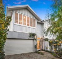 Sailaway Beach House