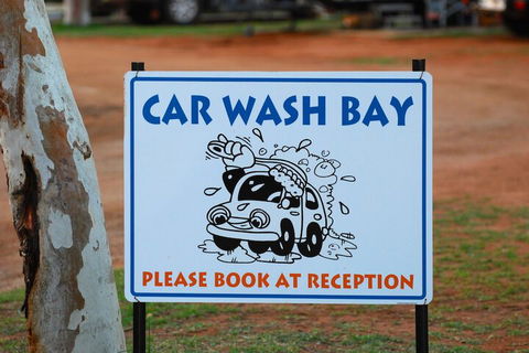 Coral Coast Tourist Park Carnarvon - Gold Coast 4U 2