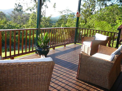 Coral Sea Views - Gold Coast 4U 1