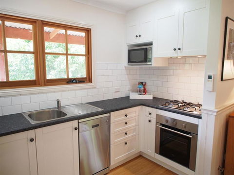 Tahara Cottage - Gold Coast 4U 2