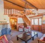 Chalet Rene House - Accommodation Gold Coast