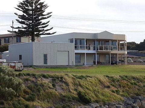 Costa Plenti Southend BnB - Accommodation Gold Coast 6
