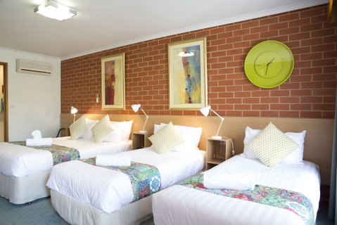 Yackandandah Motor Inn - Accommodation Gold Coast 4