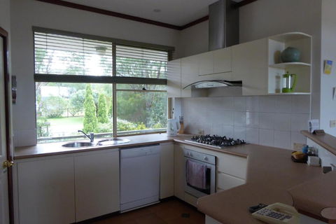 Sea Banksia - Accommodation Gold Coast 5
