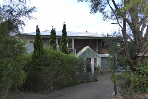 Sea Banksia - Accommodation Gold Coast 4