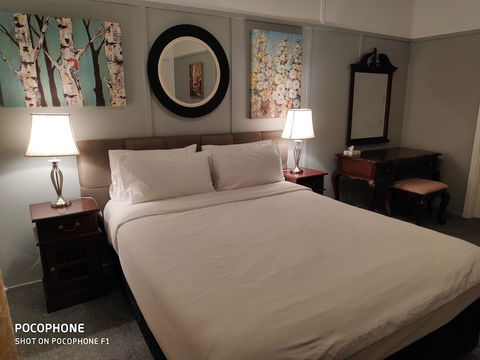 Bourke Apartments - Gold Coast 4U 4