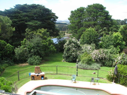 Leafield Cottages - Accommodation Gold Coast 1