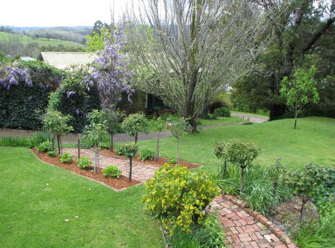 Leafield Cottages - Accommodation Gold Coast 6