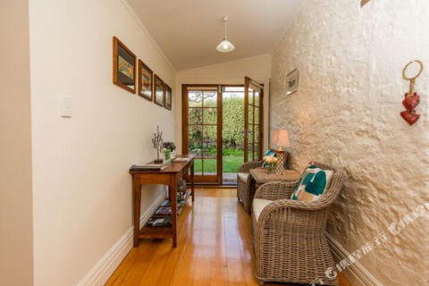 Georgies Cottage - Accommodation Gold Coast 7
