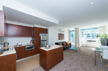 Accommodate Canberra - Metropolitan - Accommodation Gold Coast 0