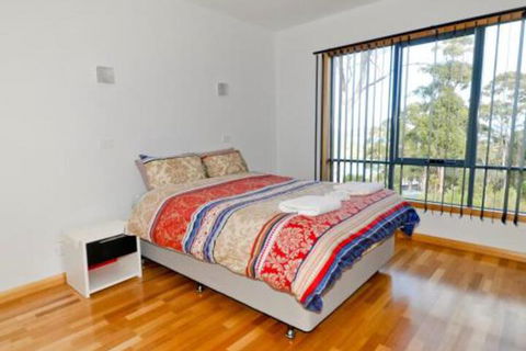Hill Top Retreat - Accommodation Gold Coast 2