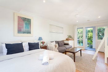 Surf Side Retreat - Gold Coast 4U 1