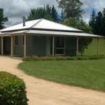 Glen Waverly Farmstay - Gold Coast 4U 0