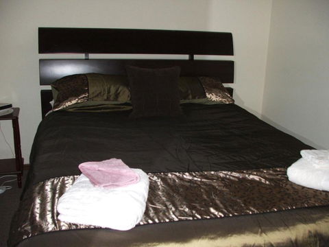 Bristol House Accommodation - Accommodation Gold Coast 5